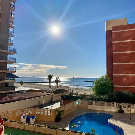 Ama With Private Parking, Sea View, Pool דירה