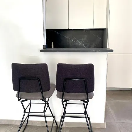 דירה Ama With Private Parking, Sea View, Pool