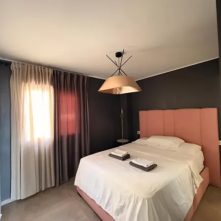 דירה Ama With Private Parking, Sea View, Pool